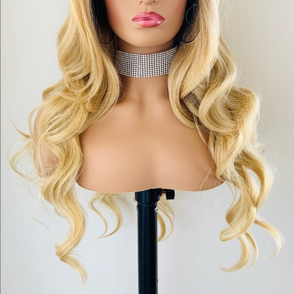 Gorgeous Ombre Blonde Versatile 13x4 Lace Front Premium Fiber Wig for Daily Wear - Picture 2 of 10
